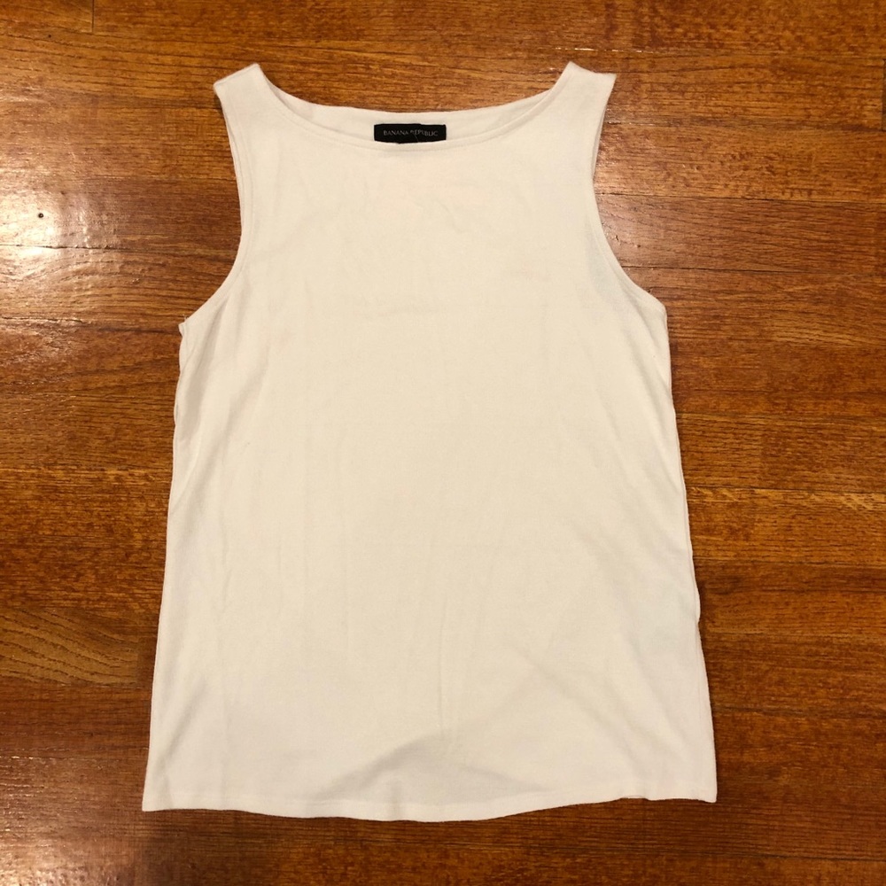 Banana Republic white knit tank top